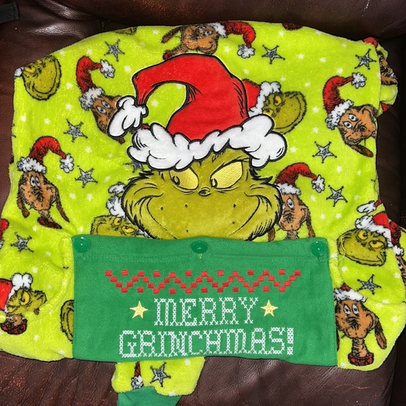 Grinch Zip Up PJ Size Small ( 4-6) - Picture 2 of 4